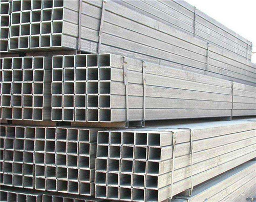 Q345 ST37 GI أنابيب الصلب الملحومة أنبوب الحديد المجلفن المربع
