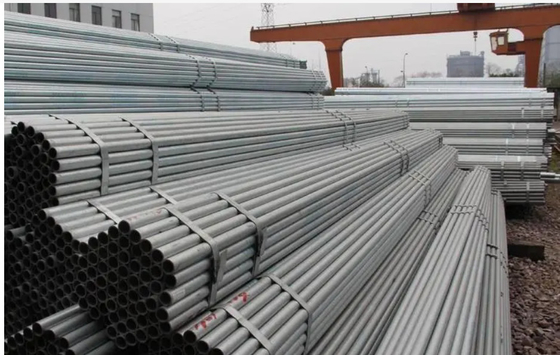 1.2-15.7mm سمك GI الصلب المواد الساخنة انخفض أنبوب الصلب المستدير المجلفن