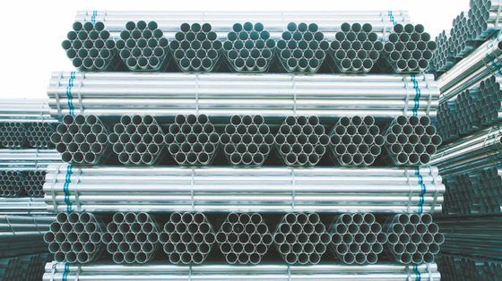 أنبوب مجلفن بالغمس الساخن ASTM سمك 15.7 مم لبناء السقالات