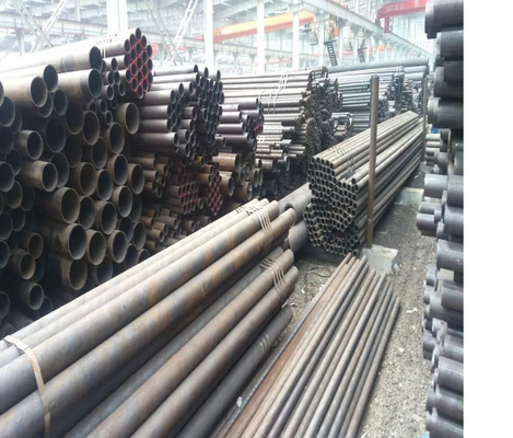 جدول أنابيب الصلب الكربوني غير الملحومة 40 Cs Pipe 20 Inch 24 Inch 30 Inch