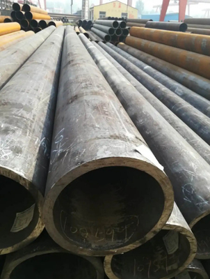 ASTM A192 أنابيب الغلايات المصنوعة من الصلب الكربوني غير الملحوم المسحوب على البارد 63.5 مم × 2.9 مم
