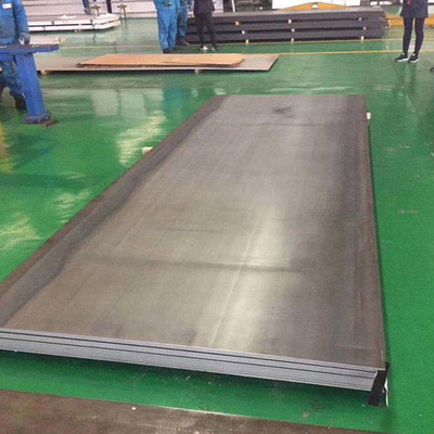 المدرفلة على الساخن ترتدي صفيحة فولاذية للسفن Ar400 Ar500 Nm400 Nm500 12000mm